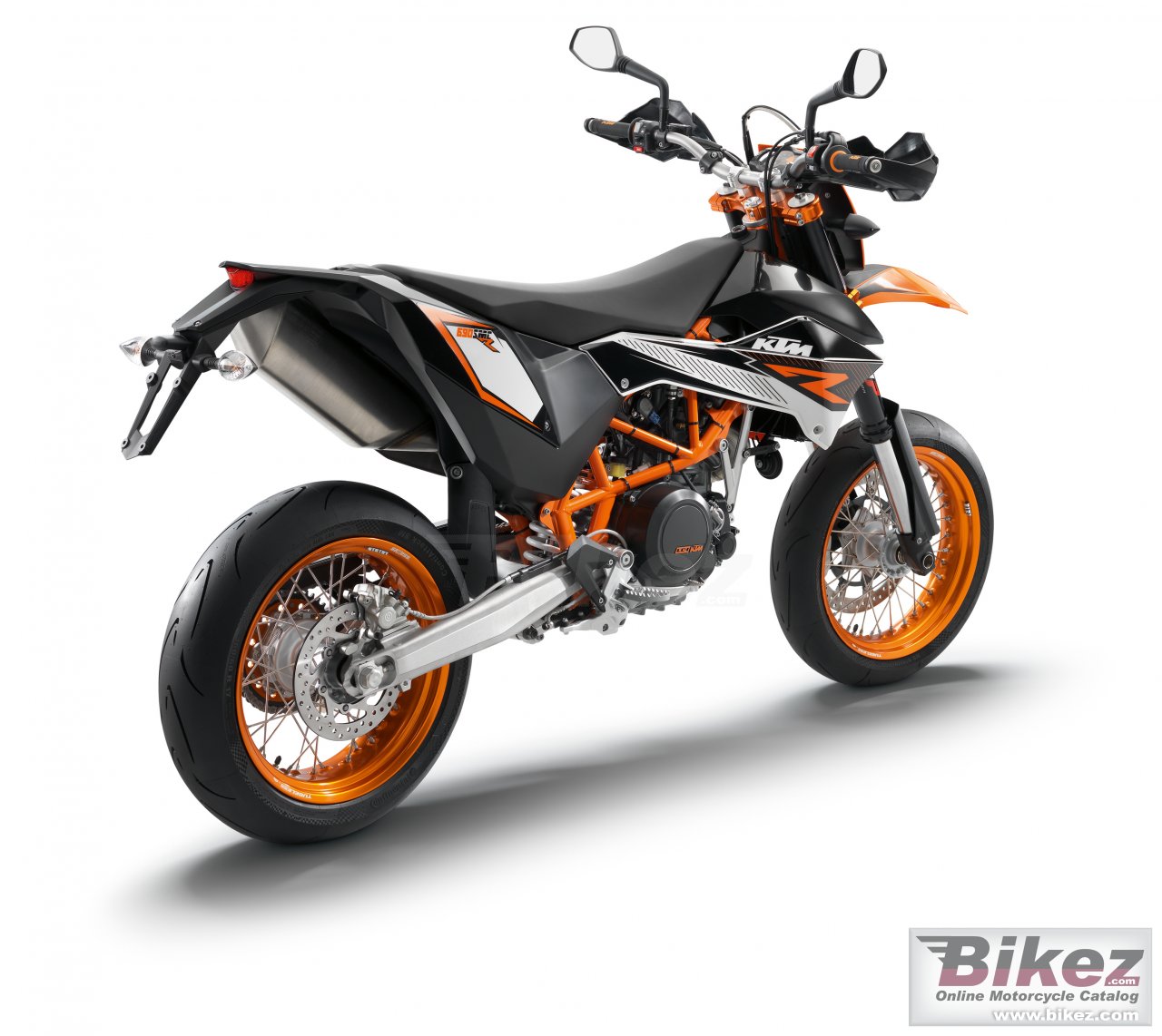 Big KTM 690 smc r picture and wallpaper from Bikez.com
